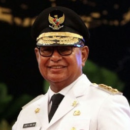 dr. H. Lalu Hamzi Fikri, MM.,MARS